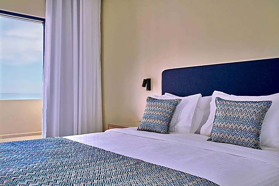 Silver Beach Hotel & Apartments