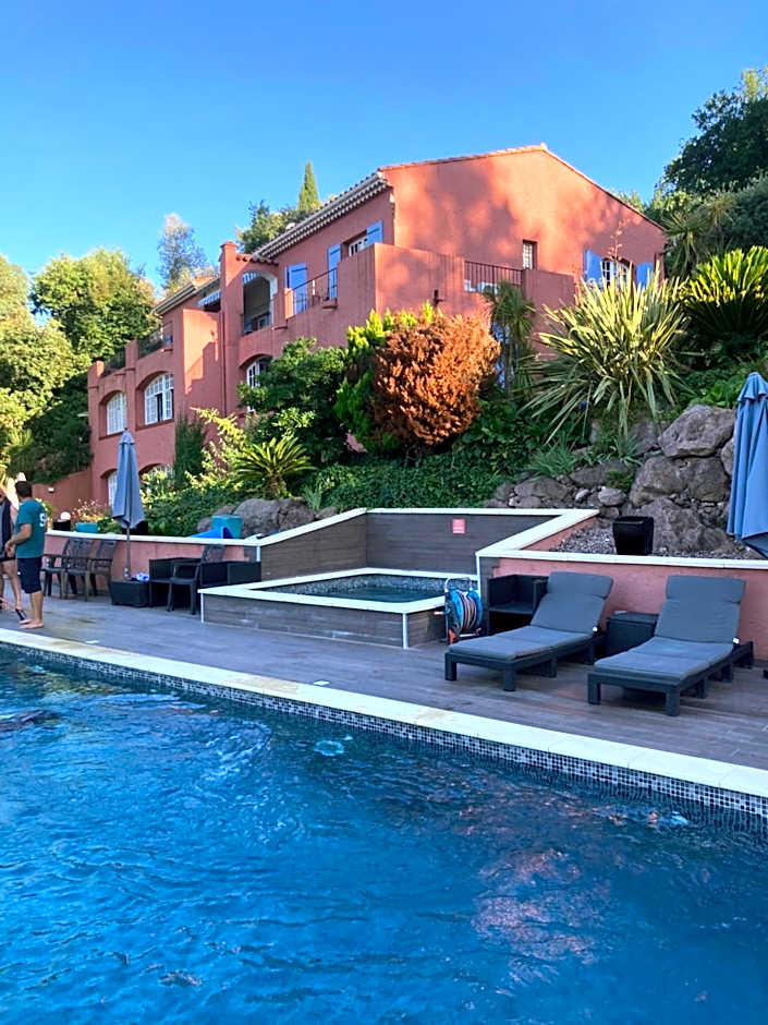 Le Mas de la Verrerie