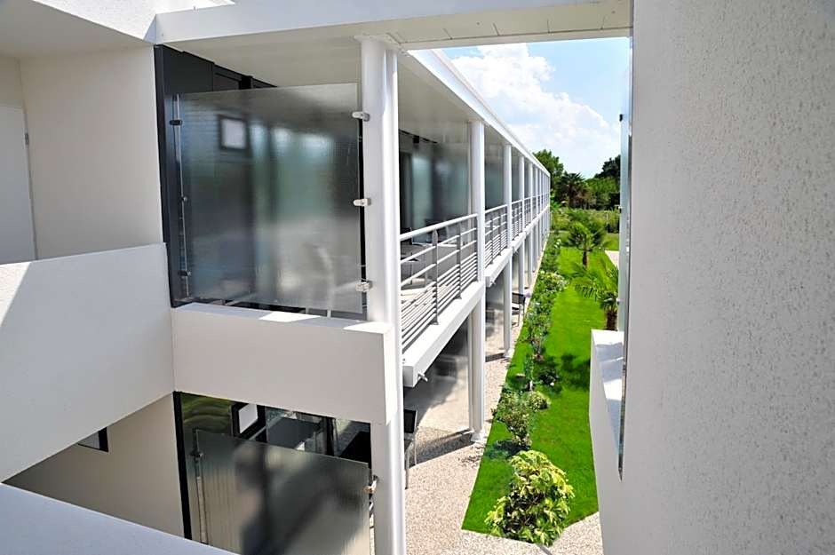 Hotel Eden Park Pau Est, avec Piscine