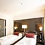 The Levante Rathaus Apartments