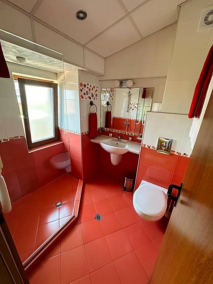 Family Hotel Radiana