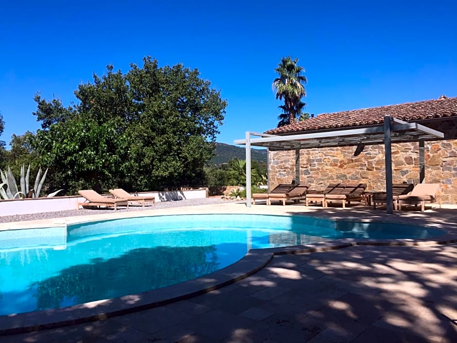 Les Aurochs – Port Grimaud/Grimaud, ID