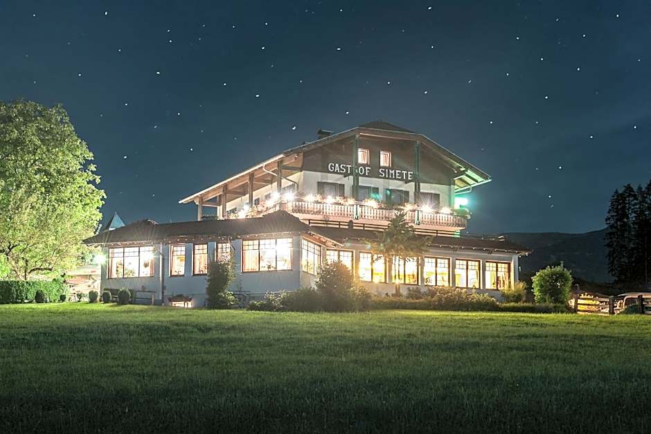 Hotel Landhof Simeter GMBH