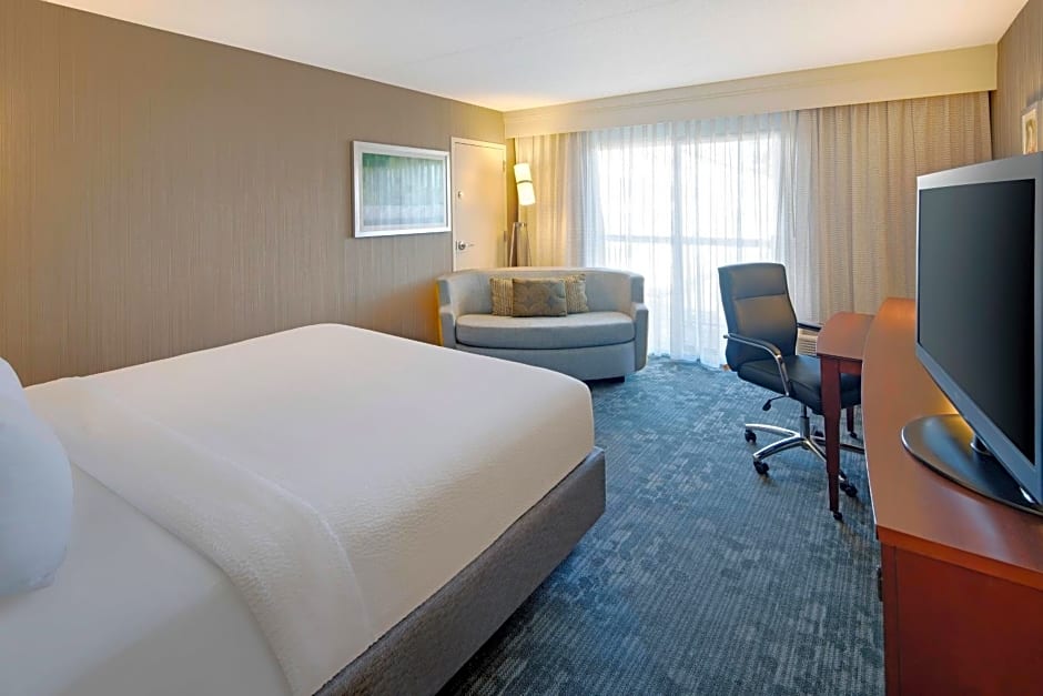 Courtyard by Marriott Detroit Southfield