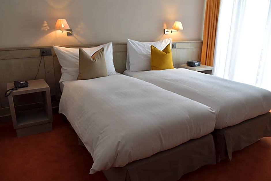 Hotel Central, SPA & LOUNGE BAR