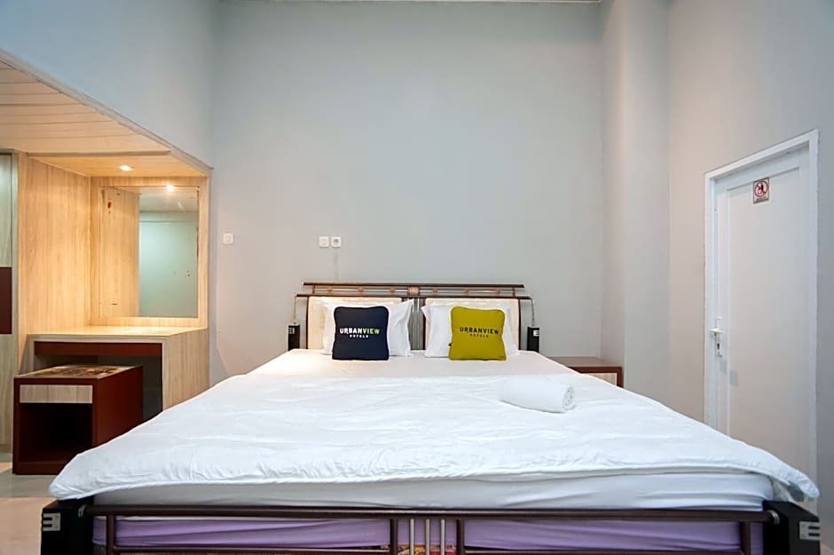 Urbanview Hotel Pangeran Palembang by RedDoorz