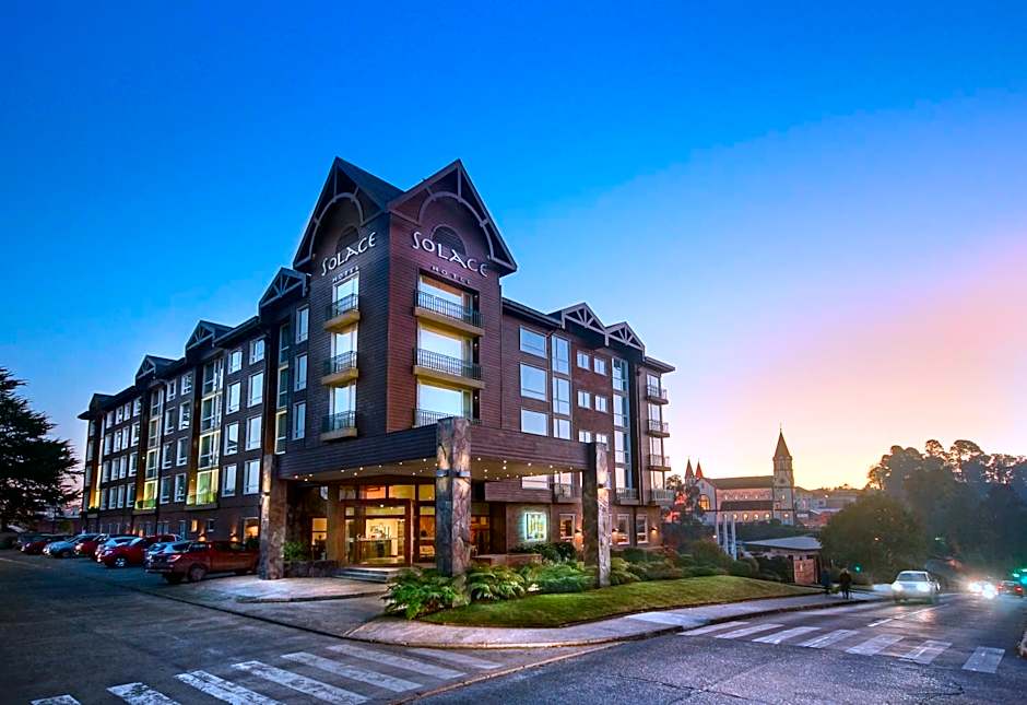 Hotel Solace