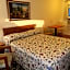 Twin Oaks Motel