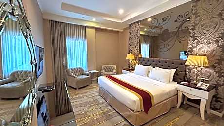 Grand Deluxe Double Room