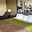 Super 8 by Wyndham Aurora/Naperville Area