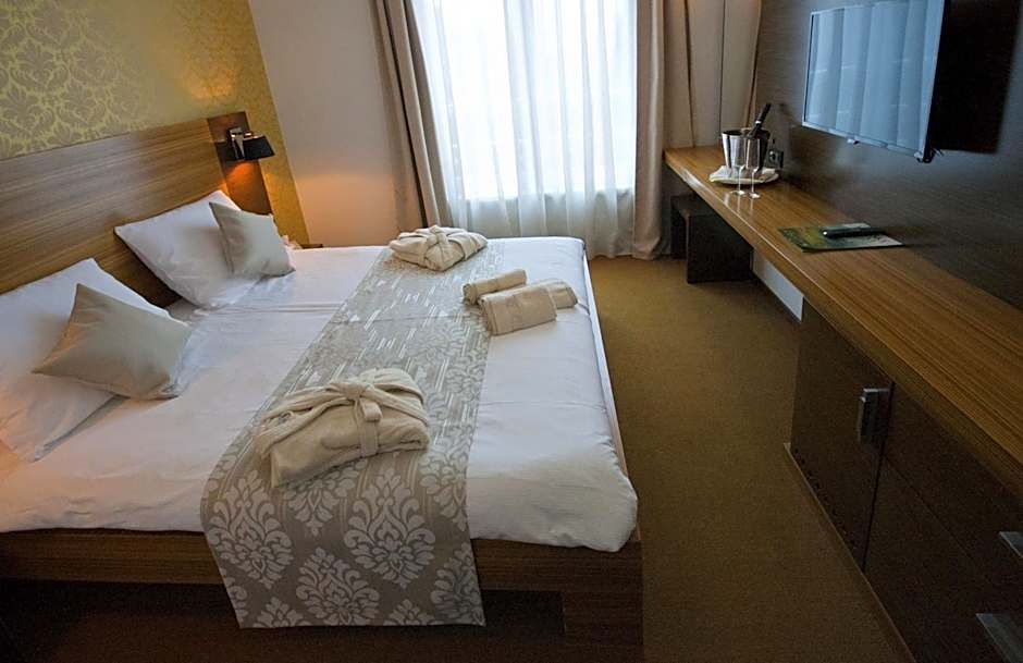 Hotel Gold Club