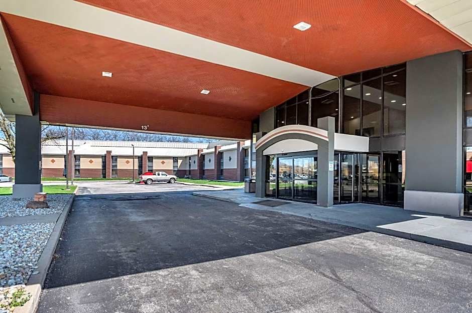 Econo Lodge Lafayette near University