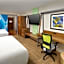 Holiday Inn Express & Suites North Brunswick By IHG