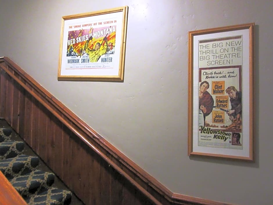 White Buffalo Hotel