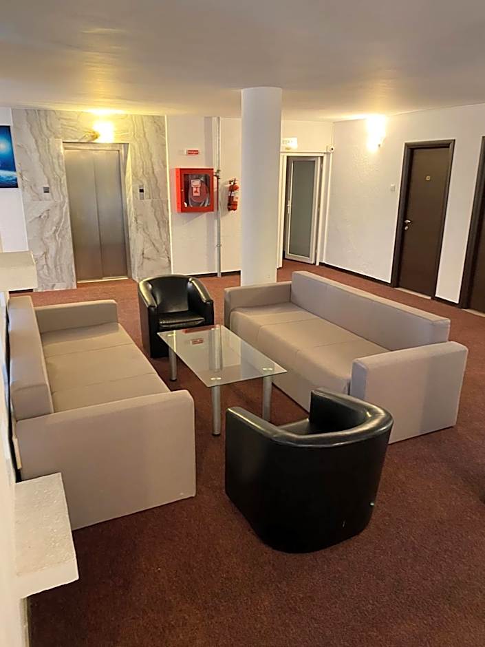 Hotel Cosmos