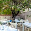 Alura Hotel