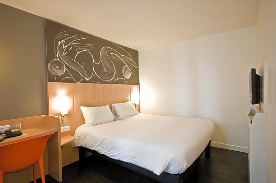 Hotel ibis Paris Pere Lachaise