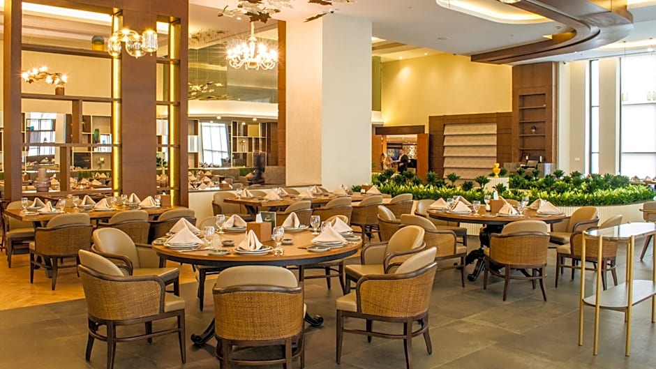 Babylon Rotana Hotel