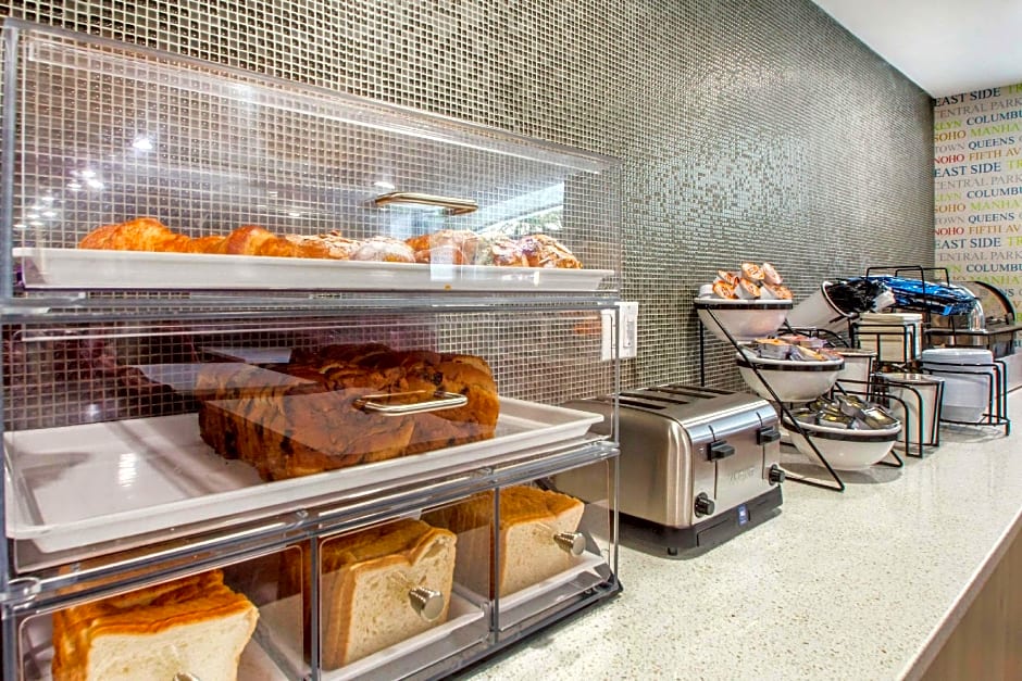The Vue Hotel, Ascend Hotel Collection