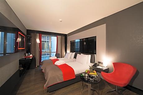 Standard Double Room with Free Airport Transfer