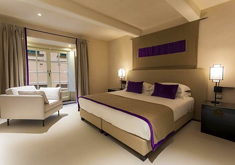 Hotel Palazzo Durazzo Suites