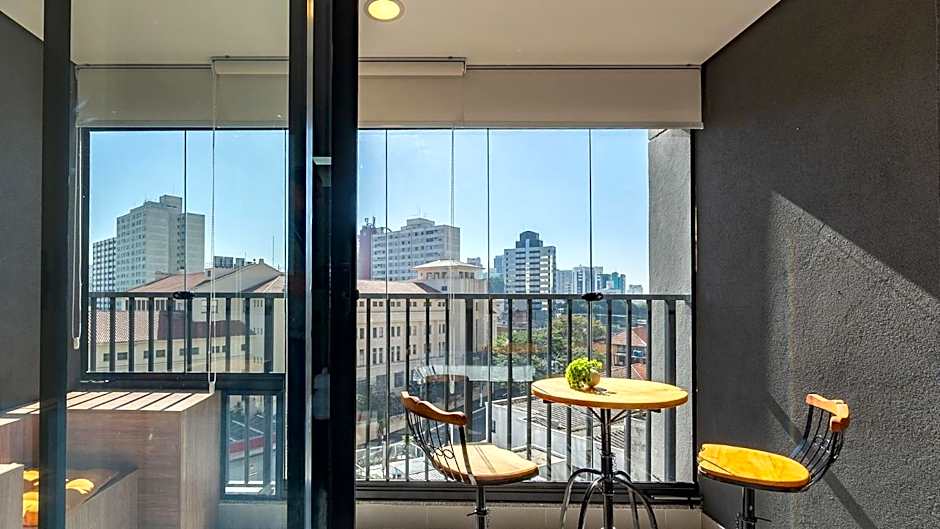 Studios modernos e completos ao lado da estação Vila Mariana