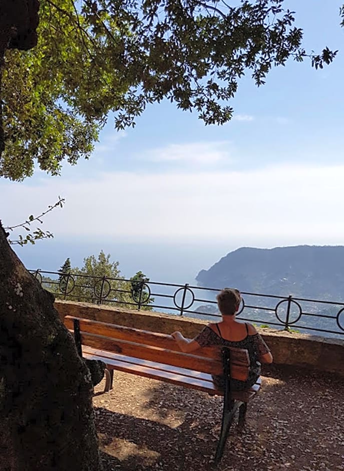 Santuario NS Soviore Cinque Terre