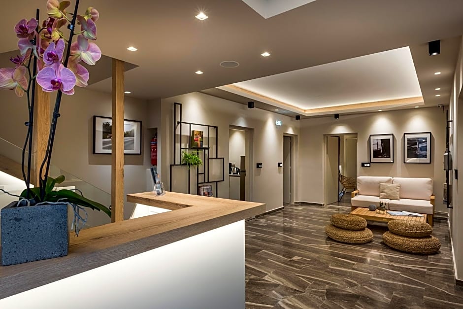 Sun Ray Luxury Aparthotel