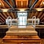 Hirschen Guesthouse - Village Hotel