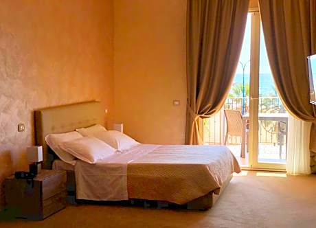 Junior Suite with Sea View