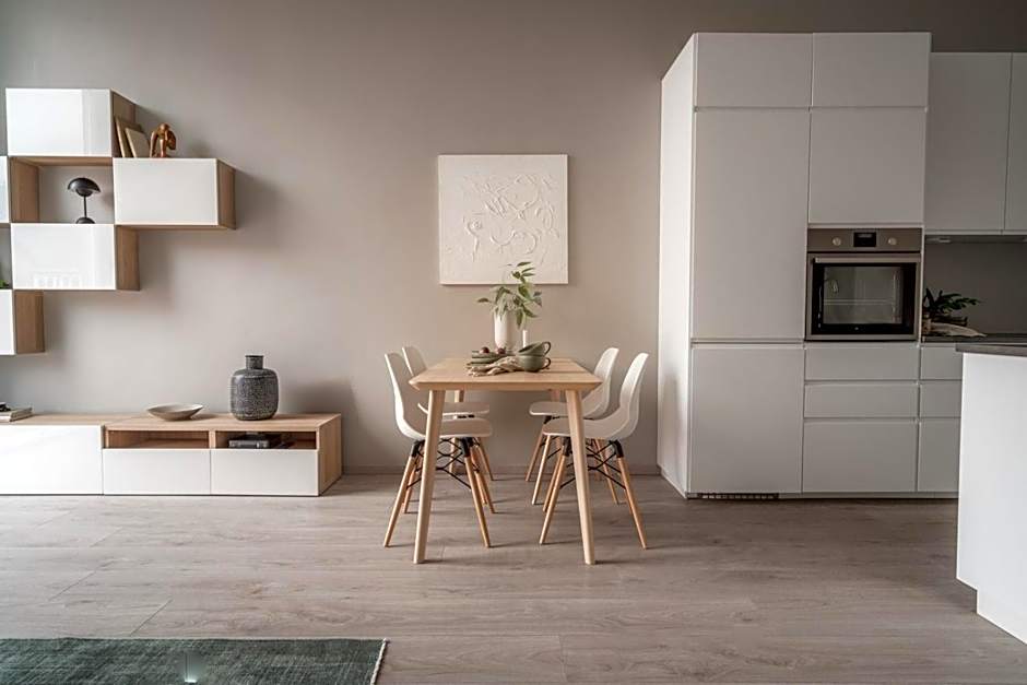 ARCTIC HOMES - Unique Town House