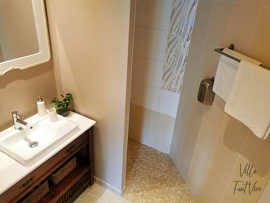 Villa Font Vive - Chambres d'hôtes éco-labellisées avec cuisine - Confort, calme et vue exceptionnels !