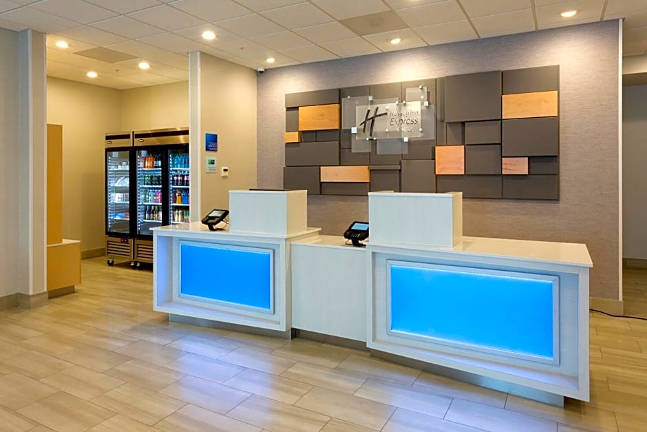 Holiday Inn Express & Suites Seattle South - Tukwila By IHG