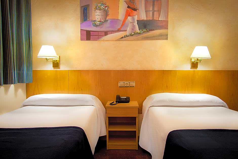 Aparthotel Atenea Calabria