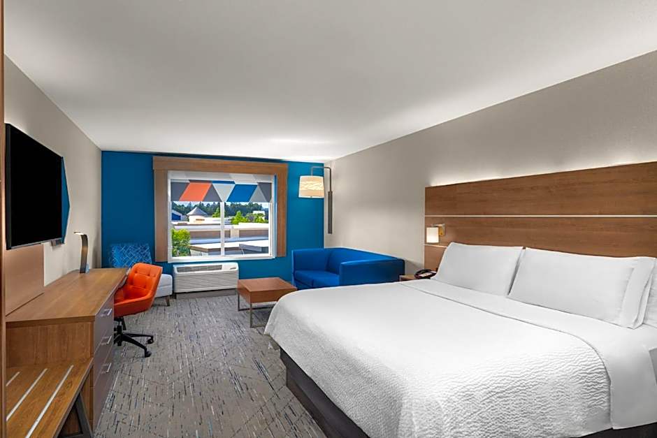 Holiday Inn Express & Suites Salem North-Keizer By IHG