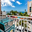 Winter the Dolphin's Beach Club, Ascend Hotel Collection