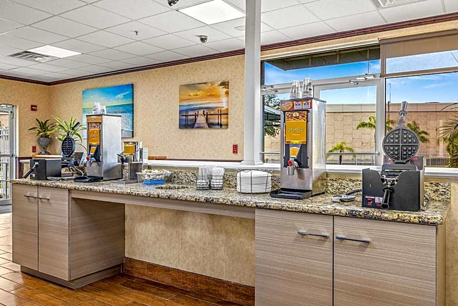Quality Inn & Suites Tampa near Fairgrounds and Casino