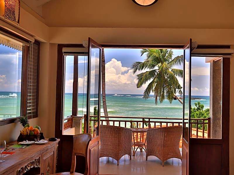 Thaproban Beach House