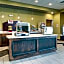 Holiday Inn Express & Suites Albany