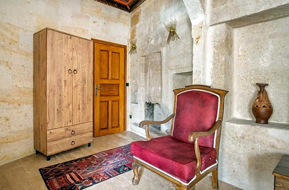 Uzay Cave Suite Hotel