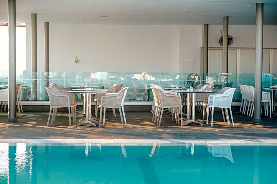 Kapetanios Bay Hotel Protaras