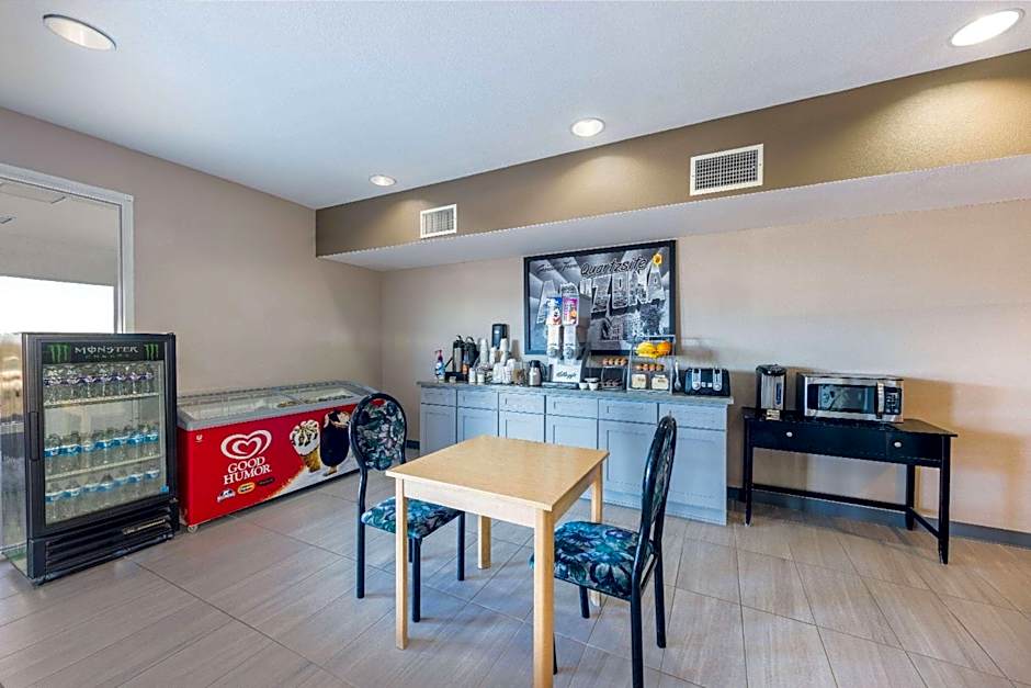 Super 8 by Wyndham Quartzsite AZ