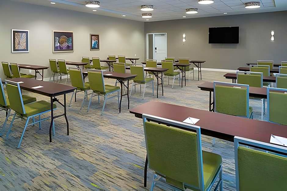 TownePlace Suites by Marriott Brantford and Conference Centre