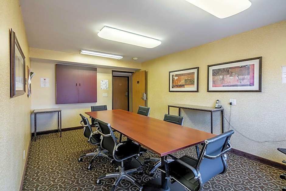 Motel 6-Eau Claire, WI