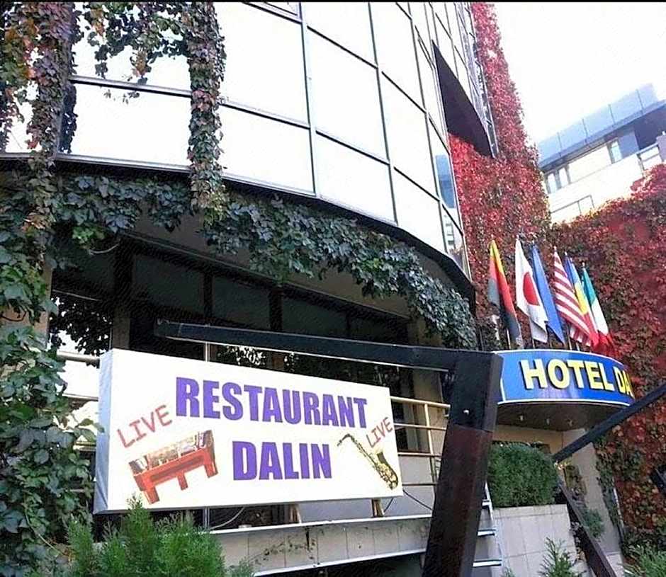 Dalin Hotel