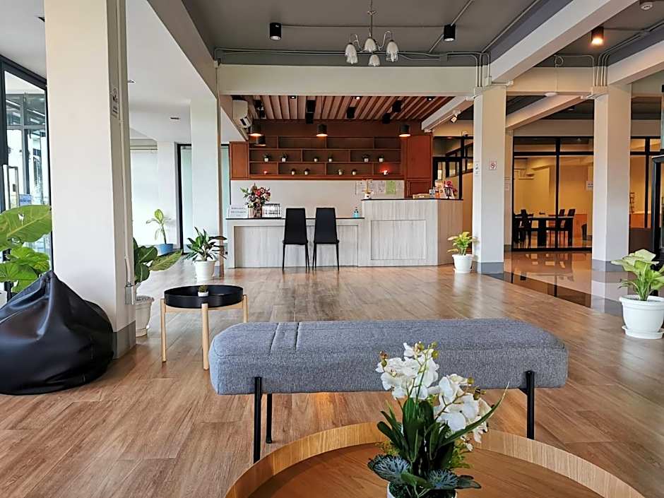 J2 Residence Chiang Rai by ZUZU