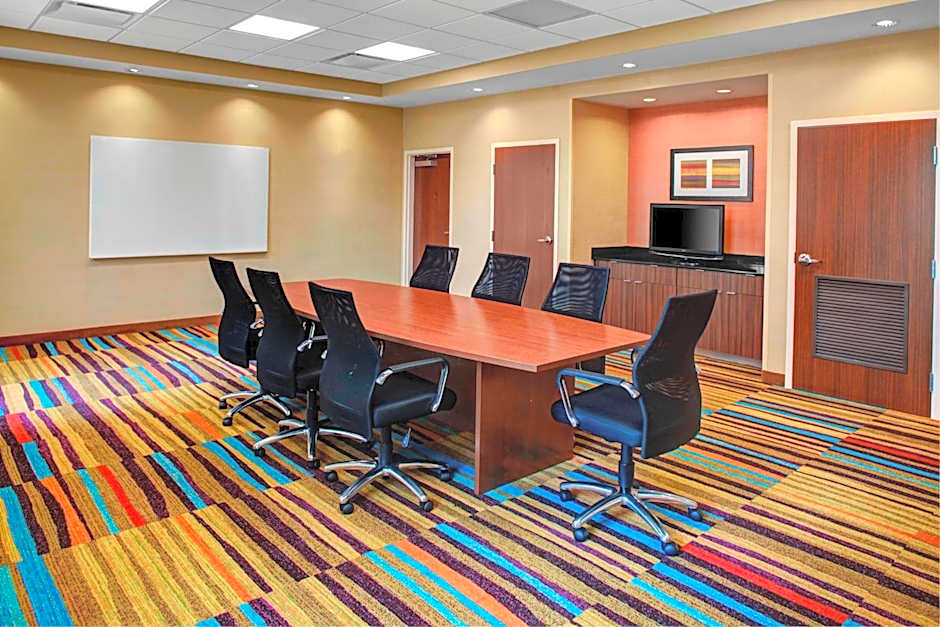 Fairfield Inn & Suites by Marriott Douglas