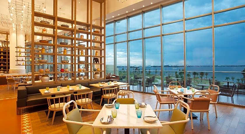 Grand Hyatt Kochi Bolgatty