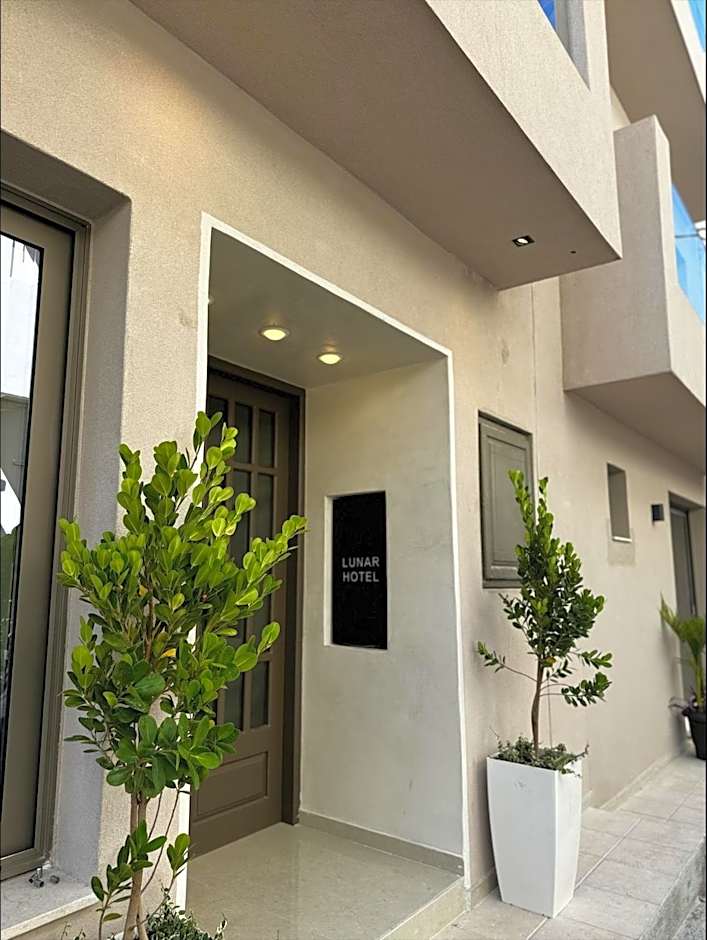 Lunar Hotel Modern Boutique