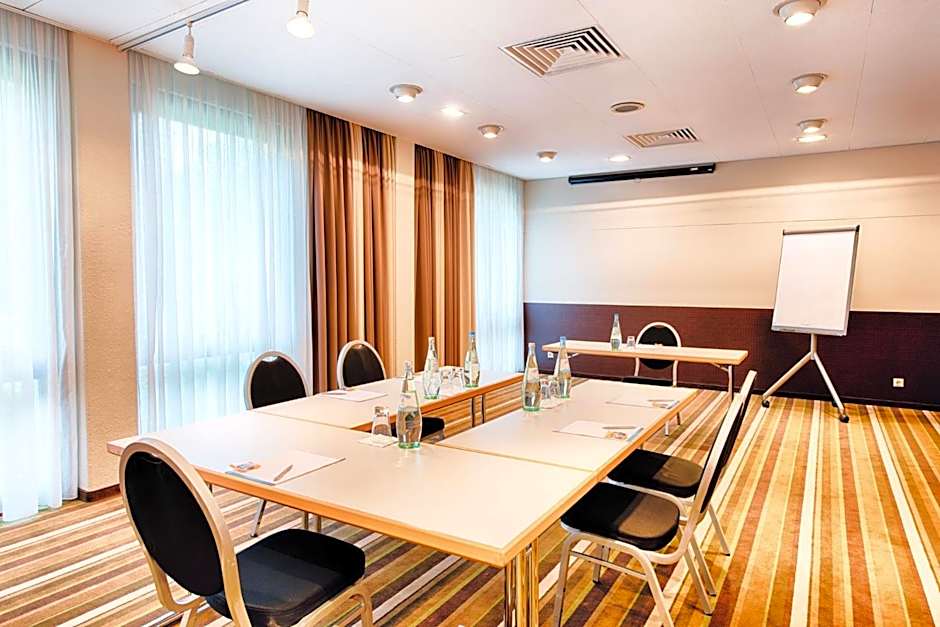 Garner Hotel Osnabruck by IHG